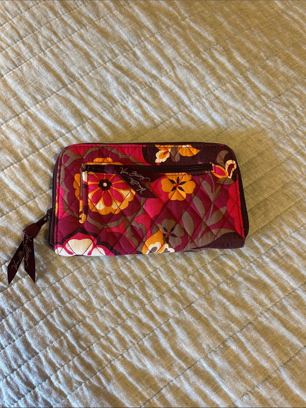 Vera Bradley Magenta Floral Quilted Zip Wallet with Wristlet